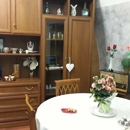 Casa Vacanza Mary * סנטרמו אין קולה